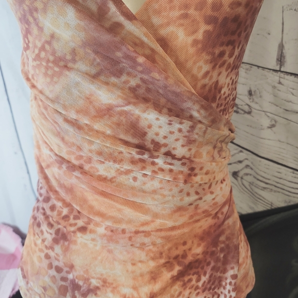 Sweet Pea Sleeveless Blouse - light colors - Picture 3 of 8